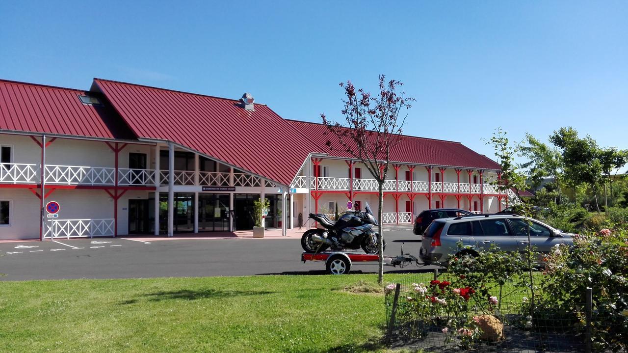 Fasthotel Монмаро Екстериор снимка